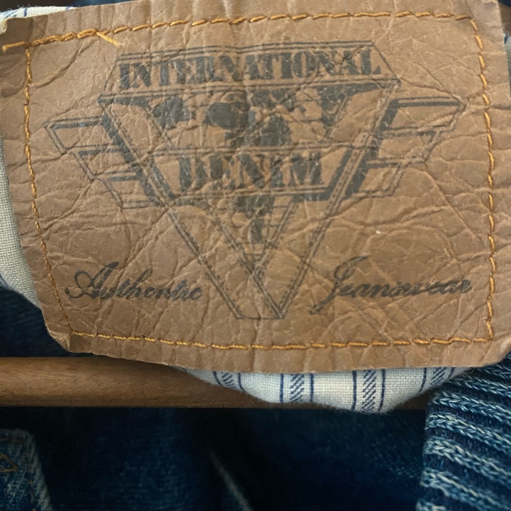 Blue and Tan Salvador Dali Retro Denim Jacket - Picture 5 of 5